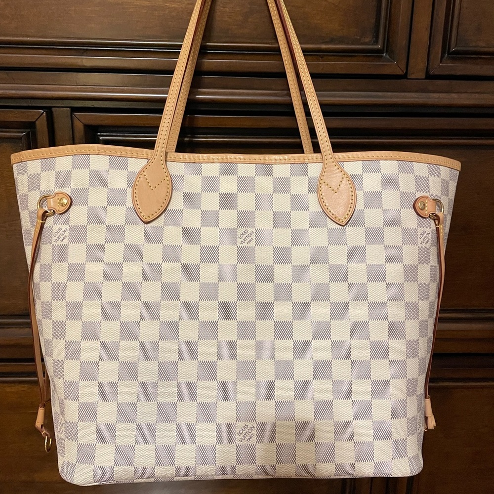 Louis Vuitton Neverfull MM. Damier Azur / Rose Ballerine.